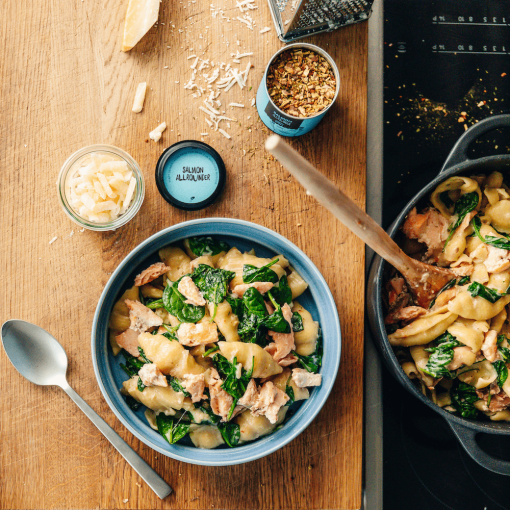 One-Pot Salmon Pasta 